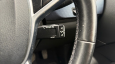 Renault Arkana 1.6 E-TECH Hybrid 145 Iconic 5dr Auto Hybrid Estate